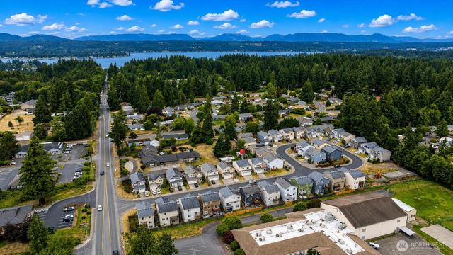 4837 Bowwood Circle NE, Bremerton, WA 98310