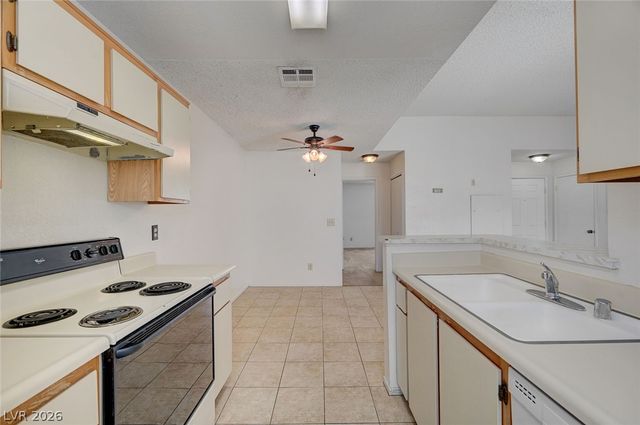 3150 Soft Breezes Drive 2209, Las Vegas, NV 89128