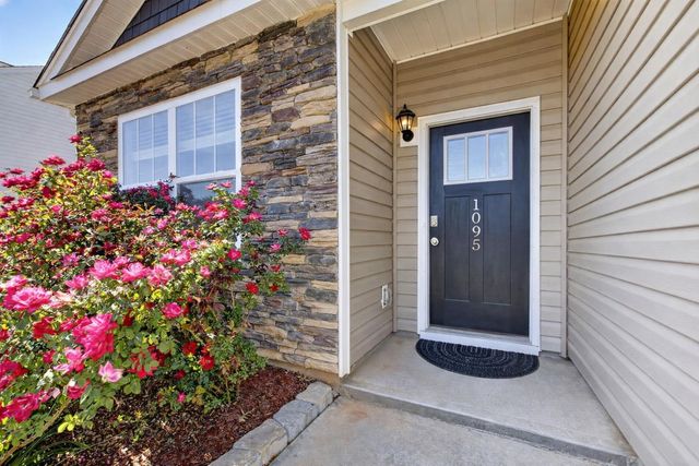 1095 Longstone Way, Spartanburg, SC 29306
