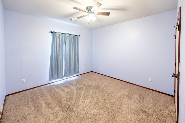 260 Hawthorne Lane, Russellville, AR 72802