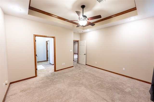 260 Hawthorne Lane, Russellville, AR 72802