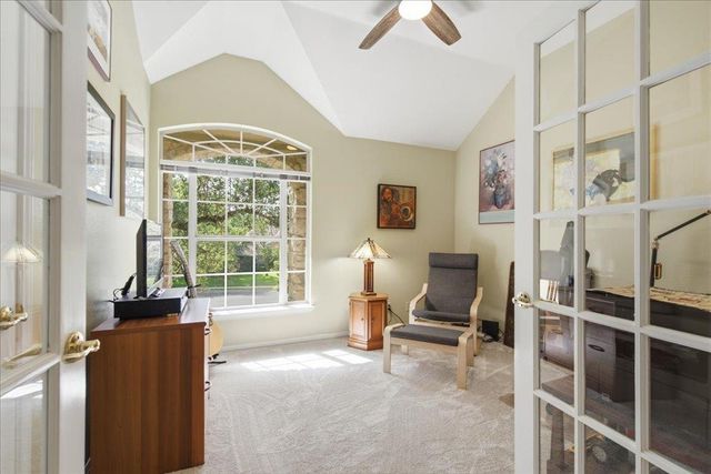 2041 Saint Andrews DR, Round Rock, TX 78664