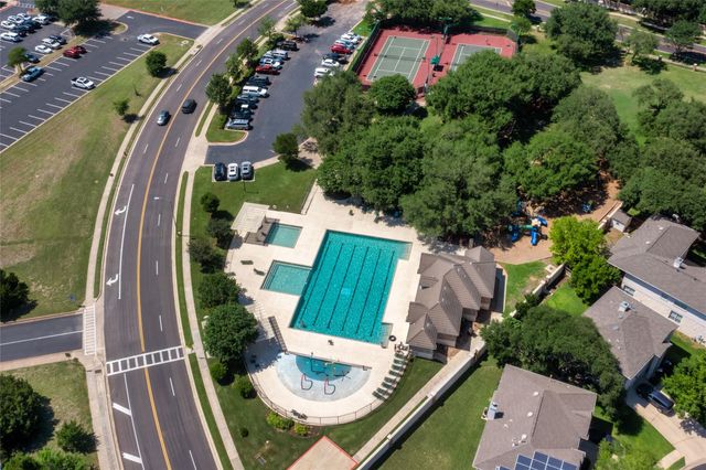 2041 Saint Andrews DR, Round Rock, TX 78664