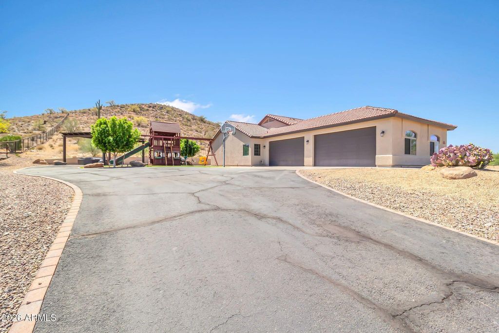 1447 W RYLIE Court, San Tan Valley, AZ 85144 — photo 5