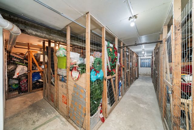 826 E Old Willow Road 103, Prospect Heights, IL 60070