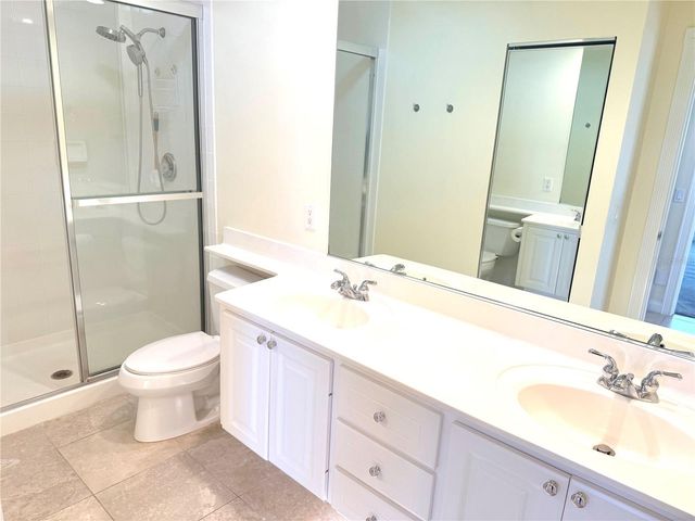 6214 ERICE STREET, Venice, FL 34293