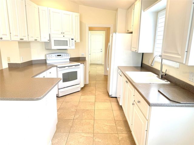 6214 ERICE STREET, Venice, FL 34293