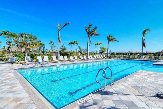 6214 ERICE STREET, Venice, FL 34293