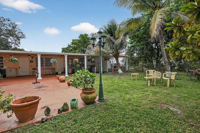 641 NE 140th Street, North Miami, FL 33161