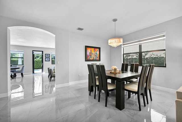 9860 NW 86th Terrace, Doral, FL 33178