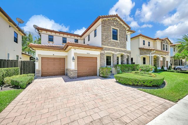 9860 NW 86th Terrace, Doral, FL 33178