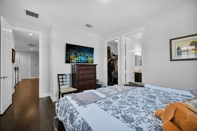 9860 NW 86th Terrace, Doral, FL 33178