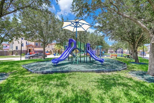 9860 NW 86th Terrace, Doral, FL 33178