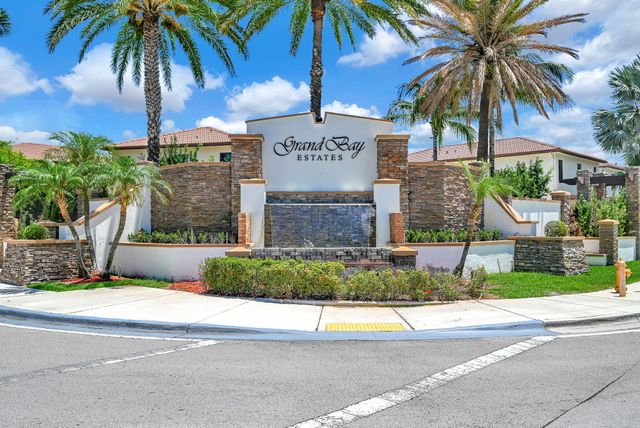 9860 NW 86th Terrace, Doral, FL 33178