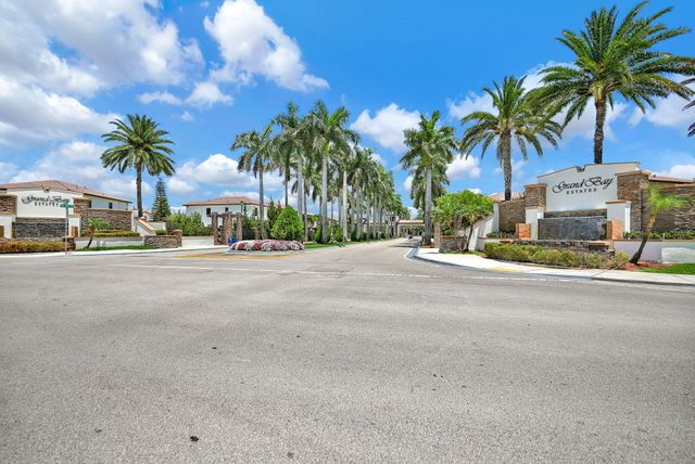 9860 NW 86th Terrace, Doral, FL 33178