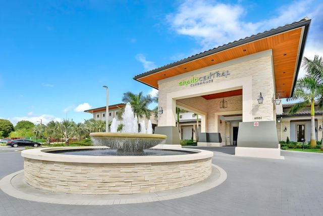 9860 NW 86th Terrace, Doral, FL 33178