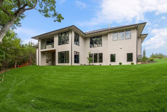 11560 S Wild Rose Lane, Olathe, KS 66061