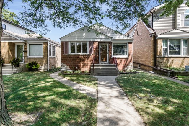 5721 N Northcott Avenue, Chicago, IL 60631