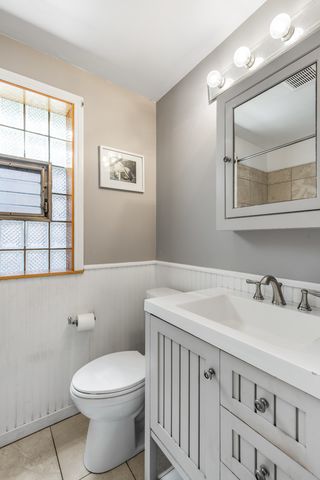 5721 N Northcott Avenue, Chicago, IL 60631