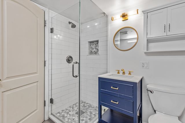 5721 N Northcott Avenue, Chicago, IL 60631