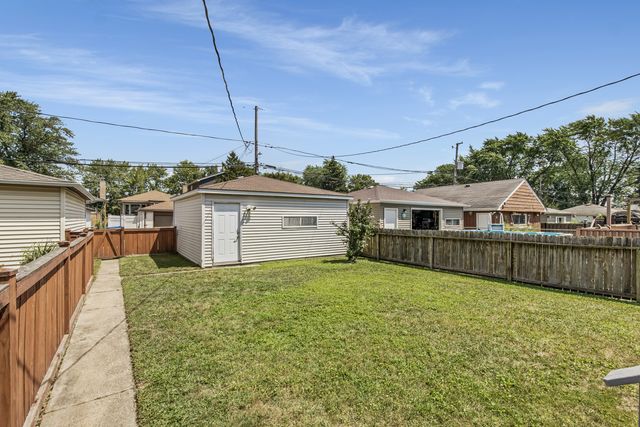 5721 N Northcott Avenue, Chicago, IL 60631