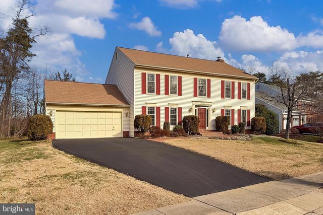 15470 MEHERRIN DR, Centreville, VA 20120