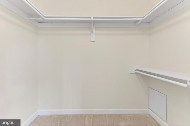 15470 MEHERRIN DR, Centreville, VA 20120