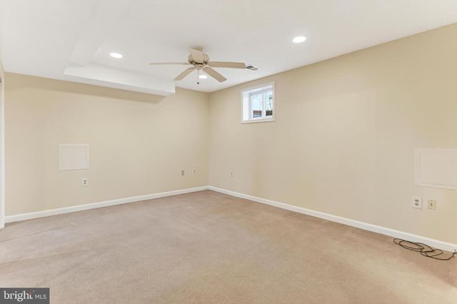 15470 MEHERRIN DR, Centreville, VA 20120