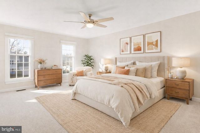 15470 MEHERRIN DR, Centreville, VA 20120