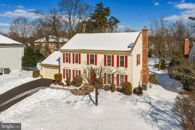 15470 MEHERRIN DR, Centreville, VA 20120