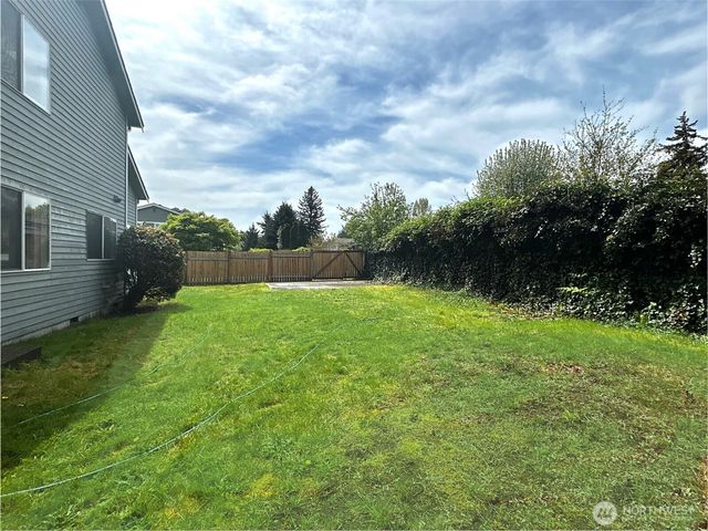 21523 129th Avenue SE, Kent, WA 98031