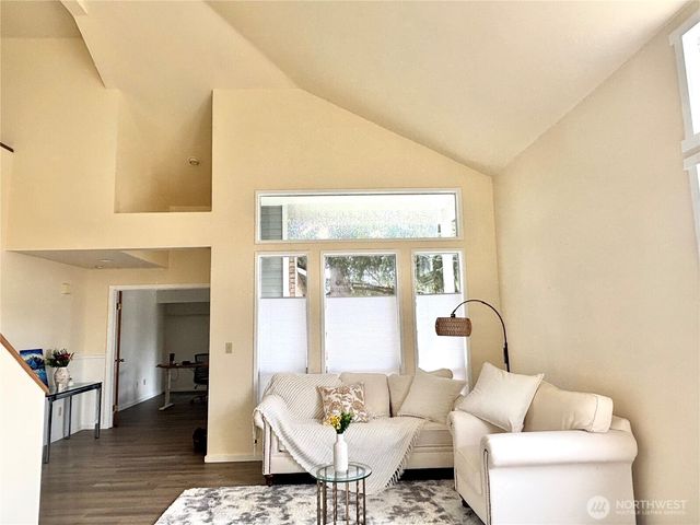 21523 129th Avenue SE, Kent, WA 98031