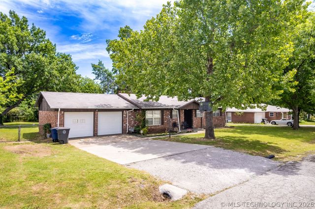 1331 S 76th East Avenue, Tulsa, OK 74112