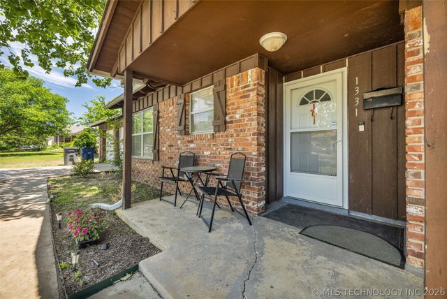 1331 S 76th East Avenue, Tulsa, OK 74112