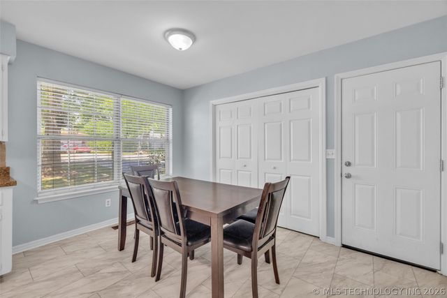 1331 S 76th East Avenue, Tulsa, OK 74112