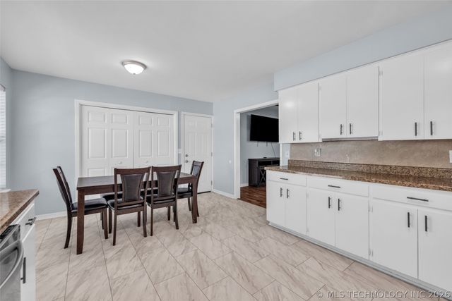 1331 S 76th East Avenue, Tulsa, OK 74112