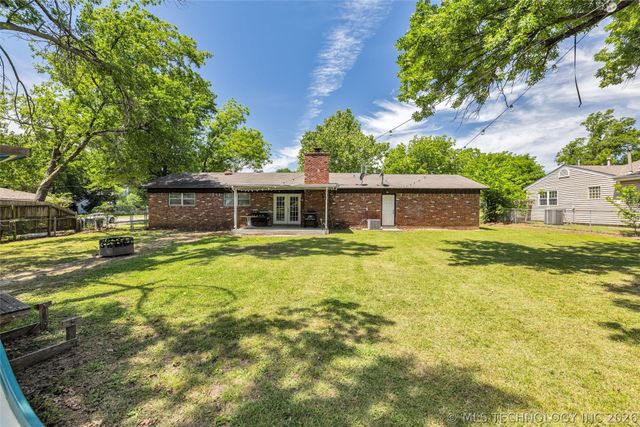 1331 S 76th East Avenue, Tulsa, OK 74112