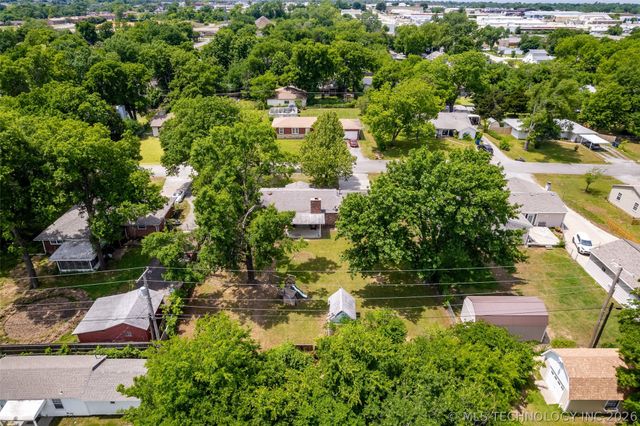 1331 S 76th East Avenue, Tulsa, OK 74112