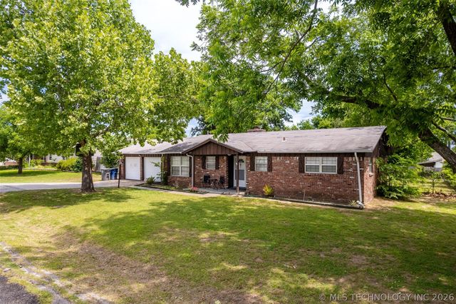 1331 S 76th East Avenue, Tulsa, OK 74112