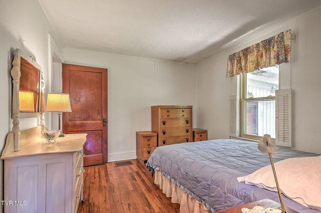 851 Adkins Lane, Erwin, TN 37650