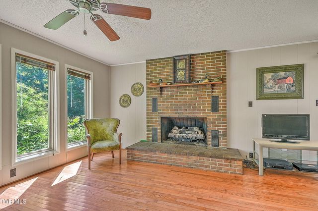 851 Adkins Lane, Erwin, TN 37650