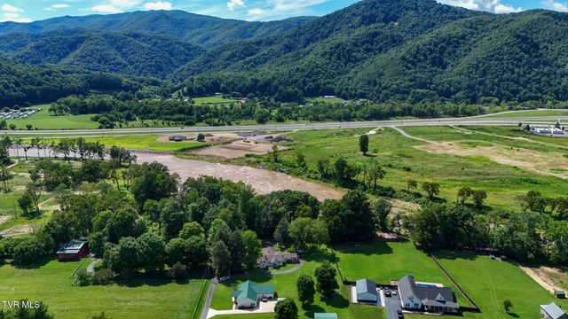 851 Adkins Lane, Erwin, TN 37650