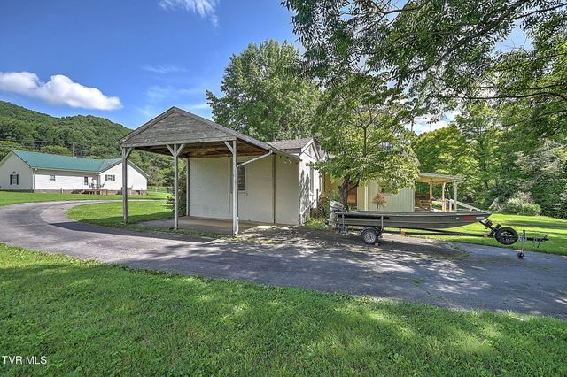 851 Adkins Lane, Erwin, TN 37650