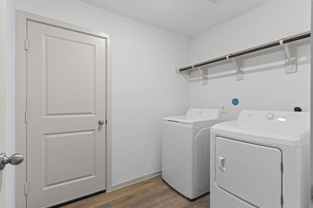 1015 Bluegill Drive, Alvin, TX 77511