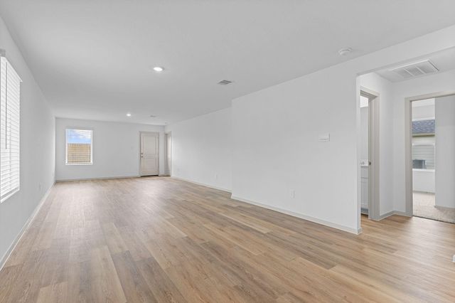 1015 Bluegill Drive, Alvin, TX 77511