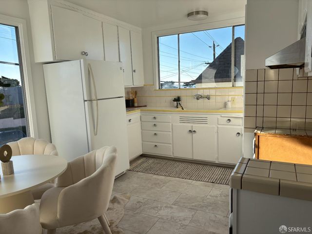 2195 34th Avenue, San Francisco, CA 94116