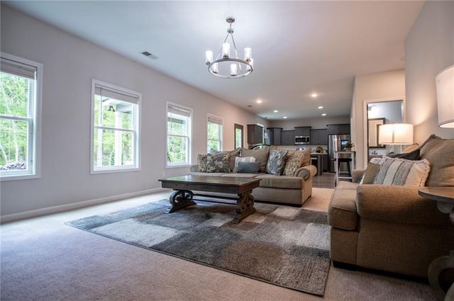 405 Adler Point, Carrollton, GA 30117