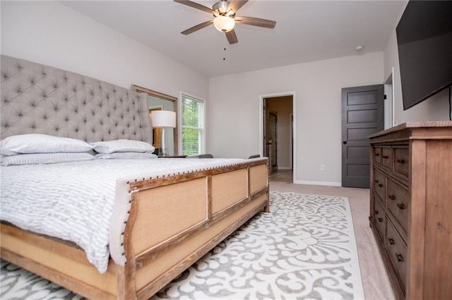 405 Adler Point, Carrollton, GA 30117