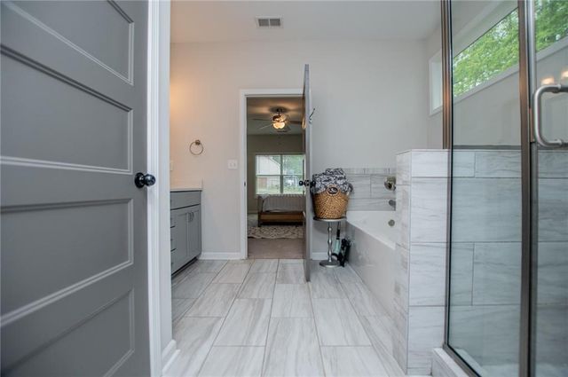 405 Adler Point, Carrollton, GA 30117