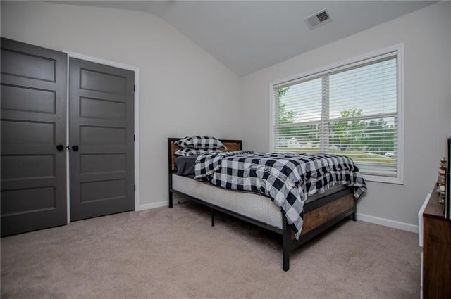 405 Adler Point, Carrollton, GA 30117